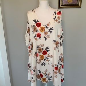 UGG open sleeve midi dress white with floral print size L